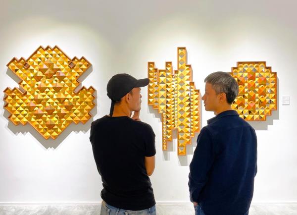 A general view of Lee Mok Yee’s 'The Pyramid Series' at Rissim Co<em></em>ntemporary in Kuala Lumpur. Photo: Handout 