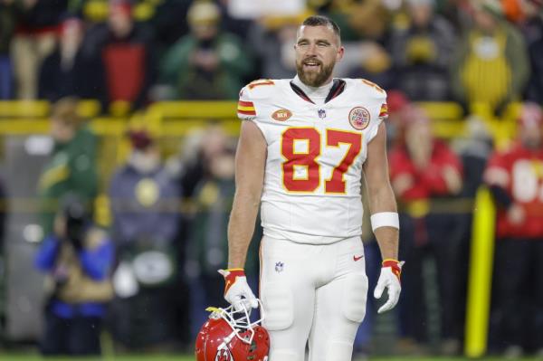 Earning a place on the US list was the last name of Travis Kelce, whose relatio<em></em>nship with Taylor Swift has grabbed countless headlines. Whether Kelce should be pro<em></em>nounced with one or two syllables, Kels or KEL-See, has been a topic of discussion even in his own family. — Photo: AP
