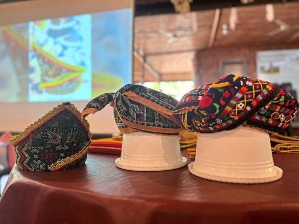 Some of Bobby’s siga collection.