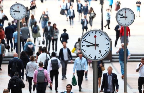 英国雇主计划在未来一年小幅加薪