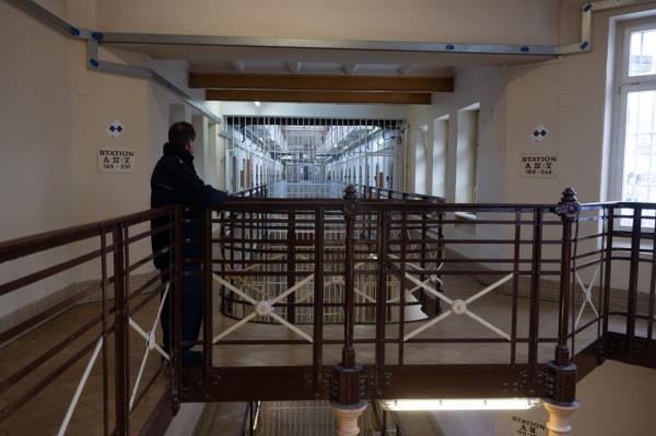 A worker at Butzbach prison in Germany, which has a scheme that helps inmates co<em></em>nnect with relatives outside.