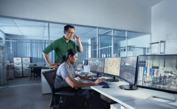 Providing integrated approaches, Maxis Business helps streamline operations efficiently.