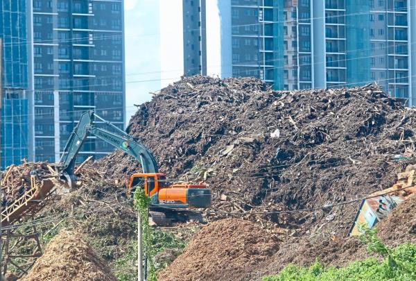 Surplus food should not end up as waste in landfills. — FAIHAN GHANI/The Star