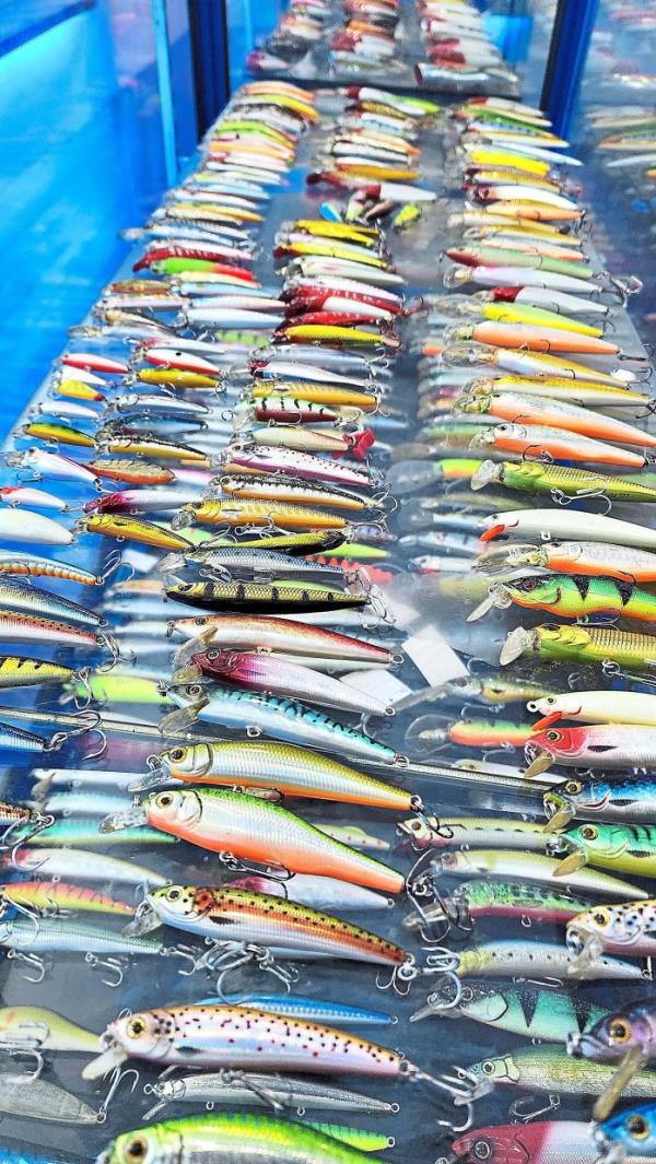 Thousands of crankbaits have been created worldwide with dazzling colours and swimming depths.