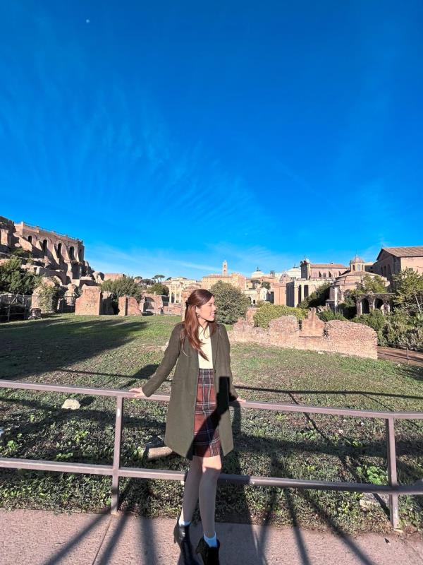 The Roman Forum was o<em></em>nce co<em></em>nsidered the headquarters of the Roman Empire.
