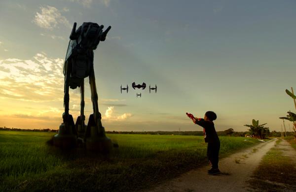 What would you do if an AT-AT walker rocked up to your kampung. For photographer Zahir Batin, he rolled up an impressive series of Star Wars-inspired intergalactic action. Photo: Zahir Batin 