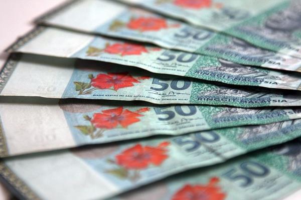 骗子冒充国家基金委官员，今年造成了近700万令吉的损失