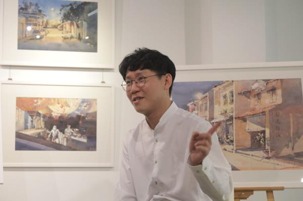 ‘I don’t paint those famous or iconic scenes of Melaka that usually come to mind,’ says Lee. Photo: Samuel Ong/The Star