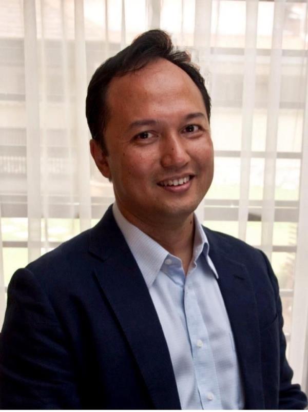 Reyes says in communities wher<em></em>e supporting ageing parents is the norm, social pressure expects young adults to take care of their parents. — MICHAEL REYES