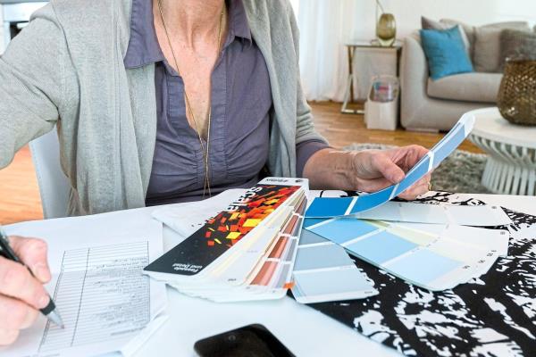 The cost of home staging depends on the type of work that needs to be done. Photo: Markus Scholz/dpa