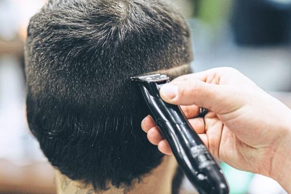 Barbering has evolved from a basic grooming service into a sophisticated, trend-driven industry. Photo: 123rf