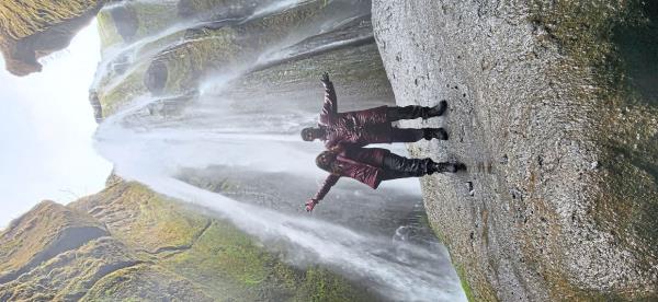 The travellers at Gljufrabui waterfall.