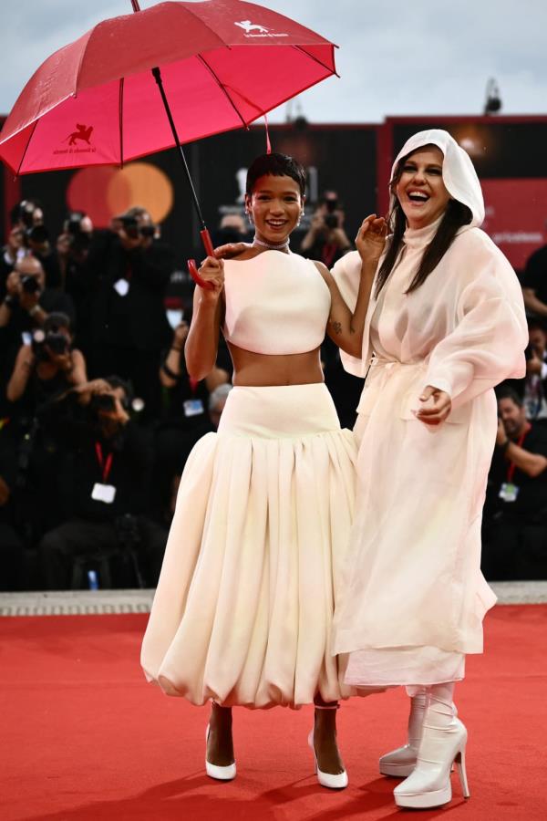 George Cloo<em></em>ney poses with photographers on the red carpet during the Venice Internatio<em></em>nal Film Festival on September 1, 2024.