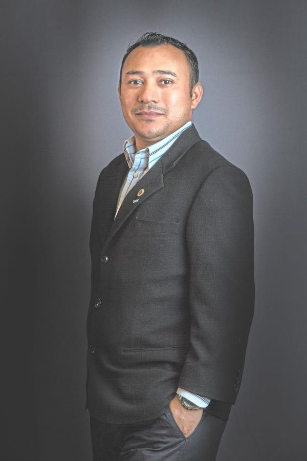 Daniel: Car advertising allows businesses to reach a wide range of consumers.