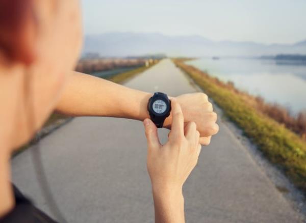 starting heart rate mo<em></em>nitor before jogging
