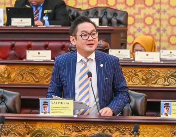 State Deputy Public Health, Housing and Local Government Minister Datuk Michael Tiang answering a question in the Sarawak Legislative Assembly on  Friday (Nov 15). - ZULAZHAR SHEBLEE/The Star