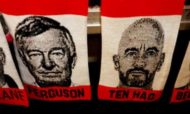 Manchester United scarves with pictures of Alex Ferguson and Erik ten Hag.