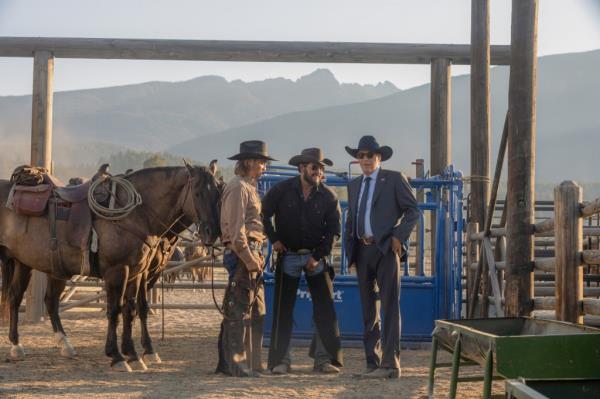 Luke Grimes, Cole Hauser, and Kevin Costner in 