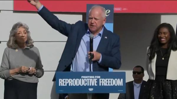 Tim Walz repeats the disgusting smear that President Trump's 