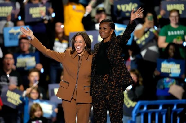 Kamala Harris, Michelle Obama