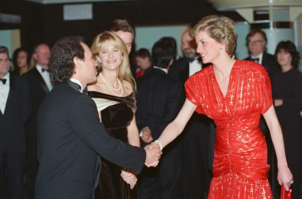 Diana, Princess of Wales  (1961 - 1997) meets actors Billy Crystal and Meg Ryan at the premiere of the film 'When Harry Met Sally' in London, UK, November 1989.