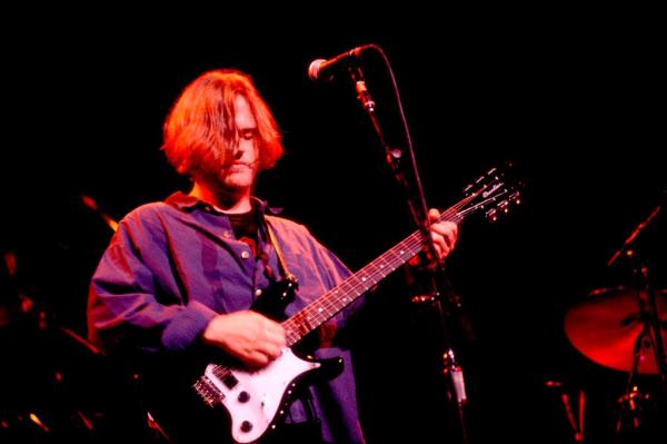 Matthew Sweet performs in Chicago in 1992