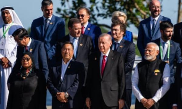 G20 leaders gather for a group photo in Rio de Janeiro, Brazil.