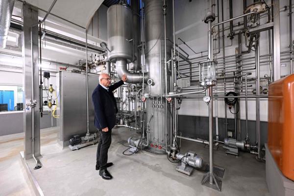 Bernhard Jung, managing director of Carl Jung winery — Photo: Kirill KUDRYAVTSEV / AFP