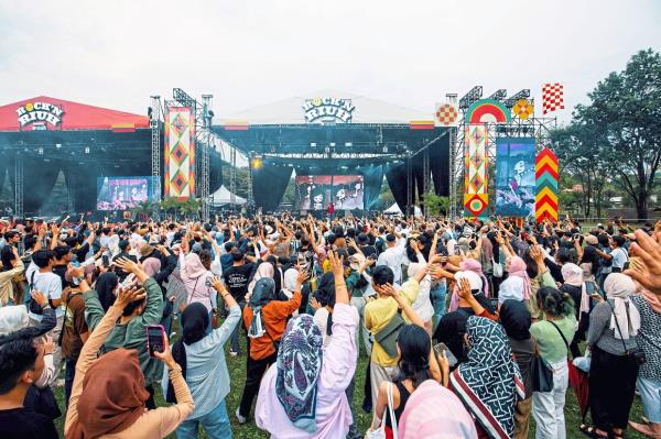 Rock N’ Riuh 2024 is expected to draw a crowd of 100,000 festival-goers.