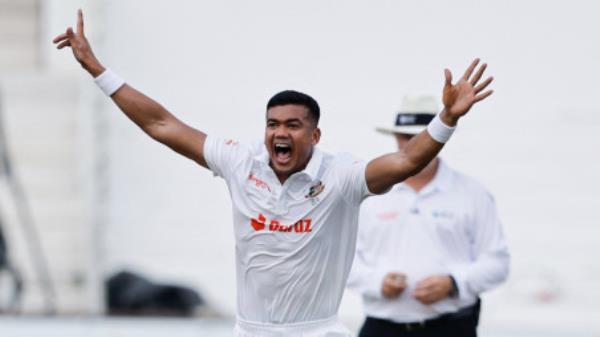Taskin, Shoriful strike in the first session