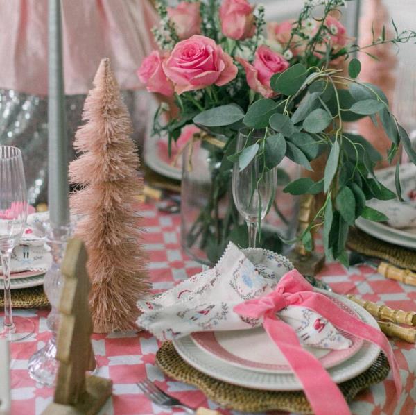 LNH Edit nutcracker cotton napkin.