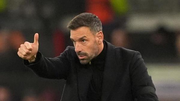 Ruud van Nistelrooy appointed Leicester manager