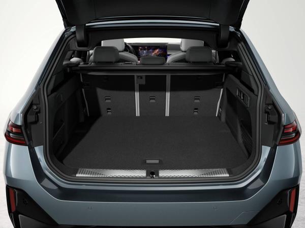 BMW i5 40 M Sport Pro Touring