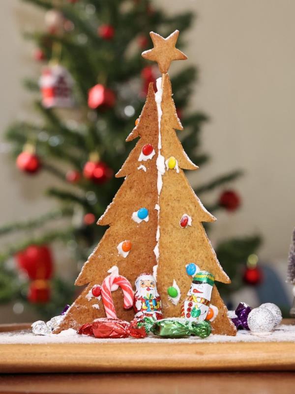 Susan's beautiful gingerbread tree has become a yearly staple.
