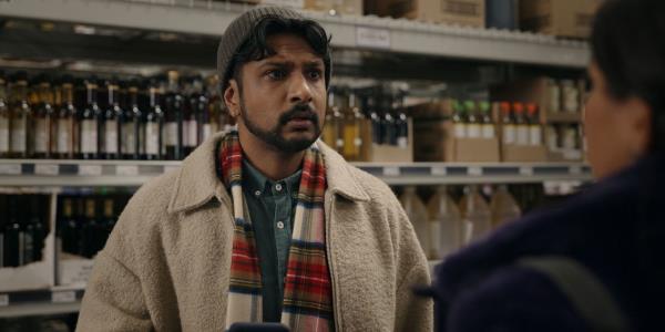Pete as Jay talking to someone in a store in Ghosts season 4, episode 9