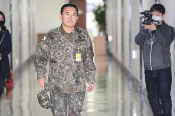 Yeo In-hyung, former military counterintelligence chief , attends a parliamentary hearing held at the Natio<em></em>nal Assembly on Saturday. (Yonhap)