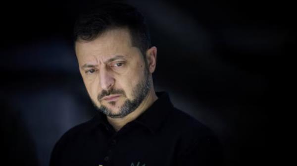Ukraine's President Volodymyr Zelenskiy looks on as he visits a position of Ukrainian troops, in the course of Russia-Ukraine conflict, in Sumy region, Ukraine October 4, 2024. Photo: Ukrainian Presidential Press Service/Handout via REUTERS