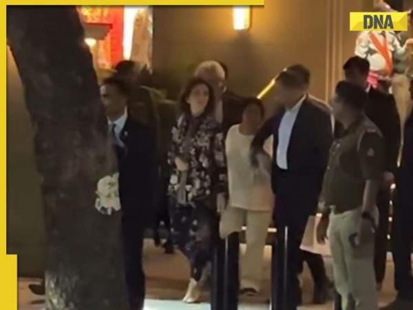 妮塔·安巴尼在班加罗尔购物，从一家有600年历史的商店买东西，这家商店和迪皮卡·帕度柯妮有联系