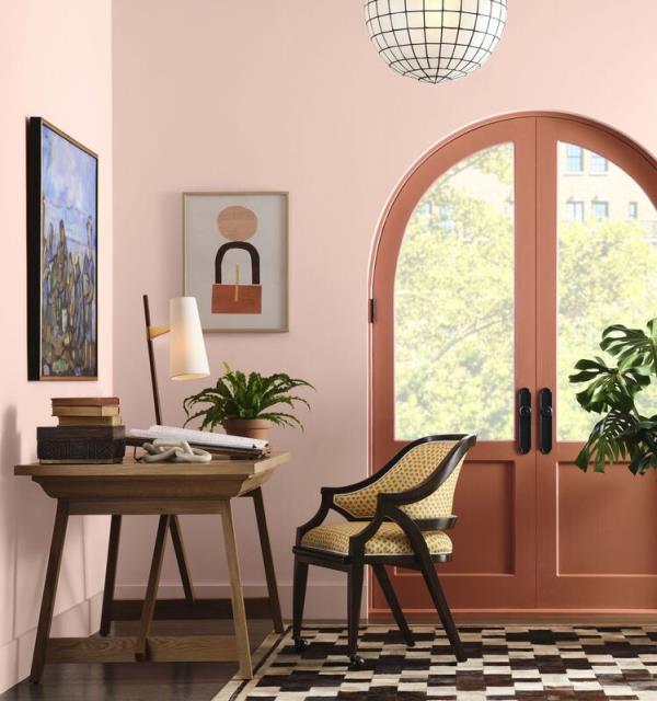  Pastel pink takes a backseat with Fleetwood's Pink Marshmallow walls and the deeper Betsy 1920 Dark on the door.