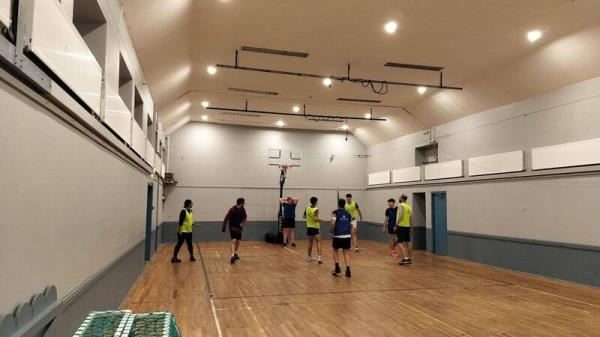 'It's snowballed' - How the Aran Islands got its own basketball club