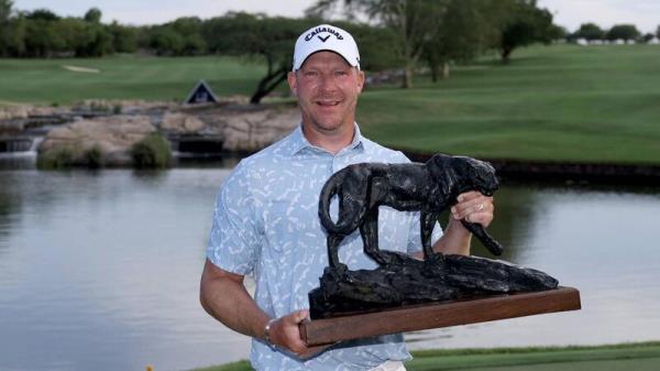 Norris roars through field to win at Leopard Creek