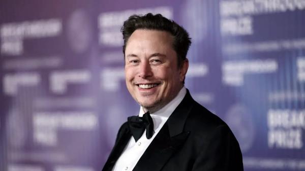 埃隆·马斯克的财富增长使他成为世界上最富有的人之一