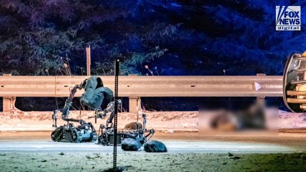 Investigations co<em></em>ntinue at the scene wher<em></em>e a US Border Patrol Agent was shot dead in Vermont