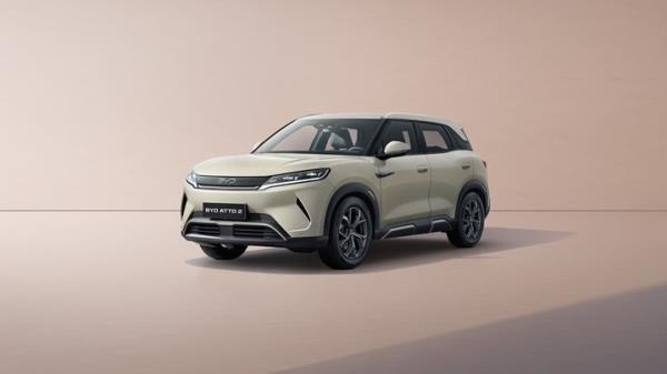 Renault 5 and Alpine A290 announced as joint 2025 European Car of the Year winner